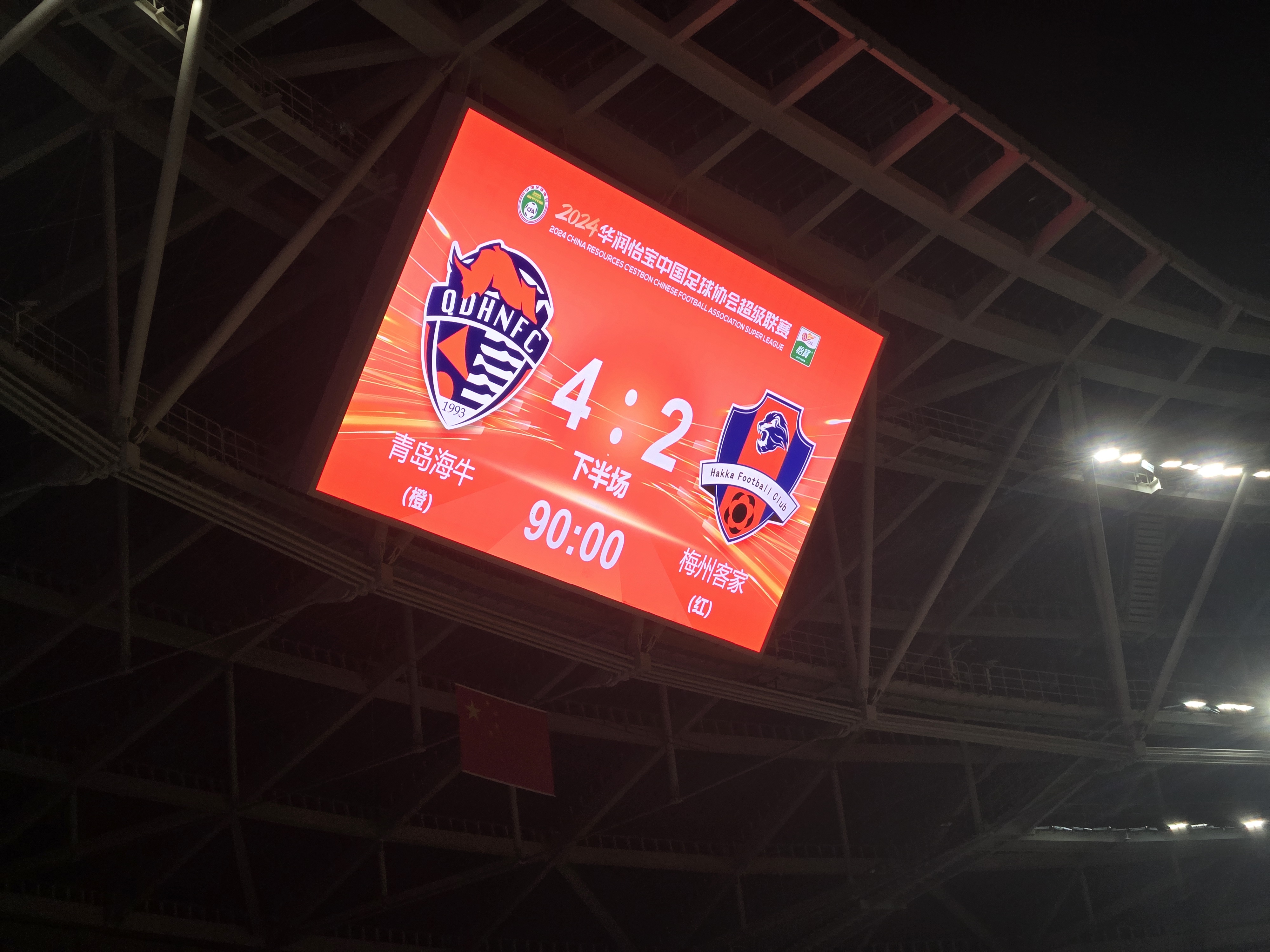 英雄联盟S15-窗口期欧冠焦点战，洛杉矶快船远射贴柱，质疑声仍在，更衣室氛围转暖(无尽的拉格朗日舰船详细)