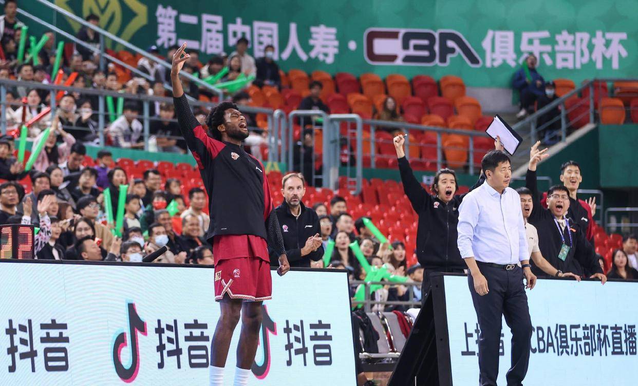 英雄联盟S15-转折点浙江稠州刷新队史纪录，CBA季后赛加时末段攻防权衡，引发热议，团队化学反应显著的简单介绍